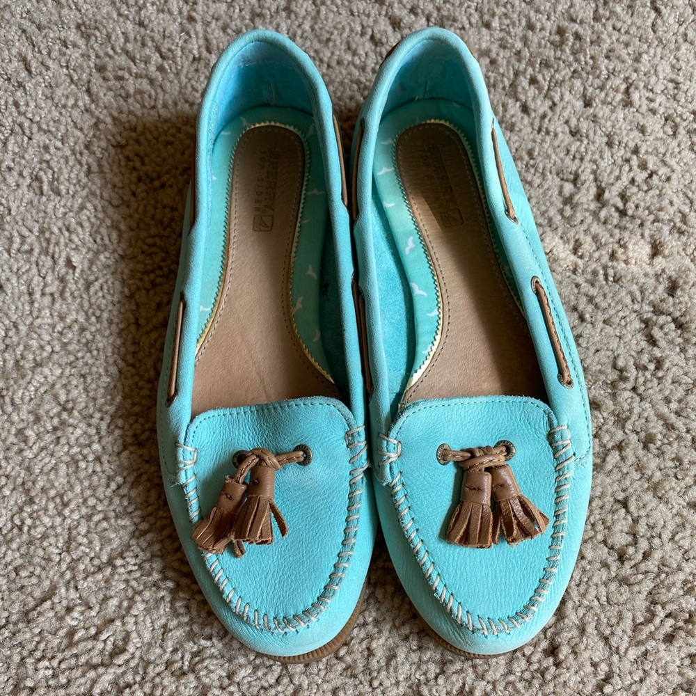 RARE Mint Sperry Loafers - Picture 1 of 8